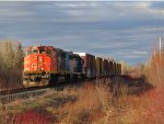 CN 9418 leads train 559 at Avenue du Havre